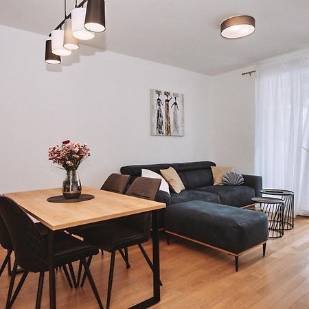 Appartamento Apartman Martina Zara Esterno foto