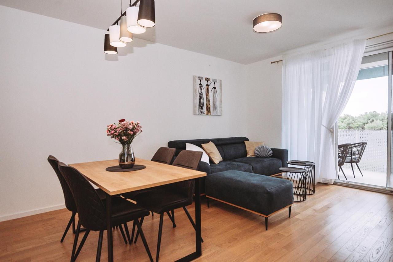 Appartamento Apartman Martina Zara Esterno foto