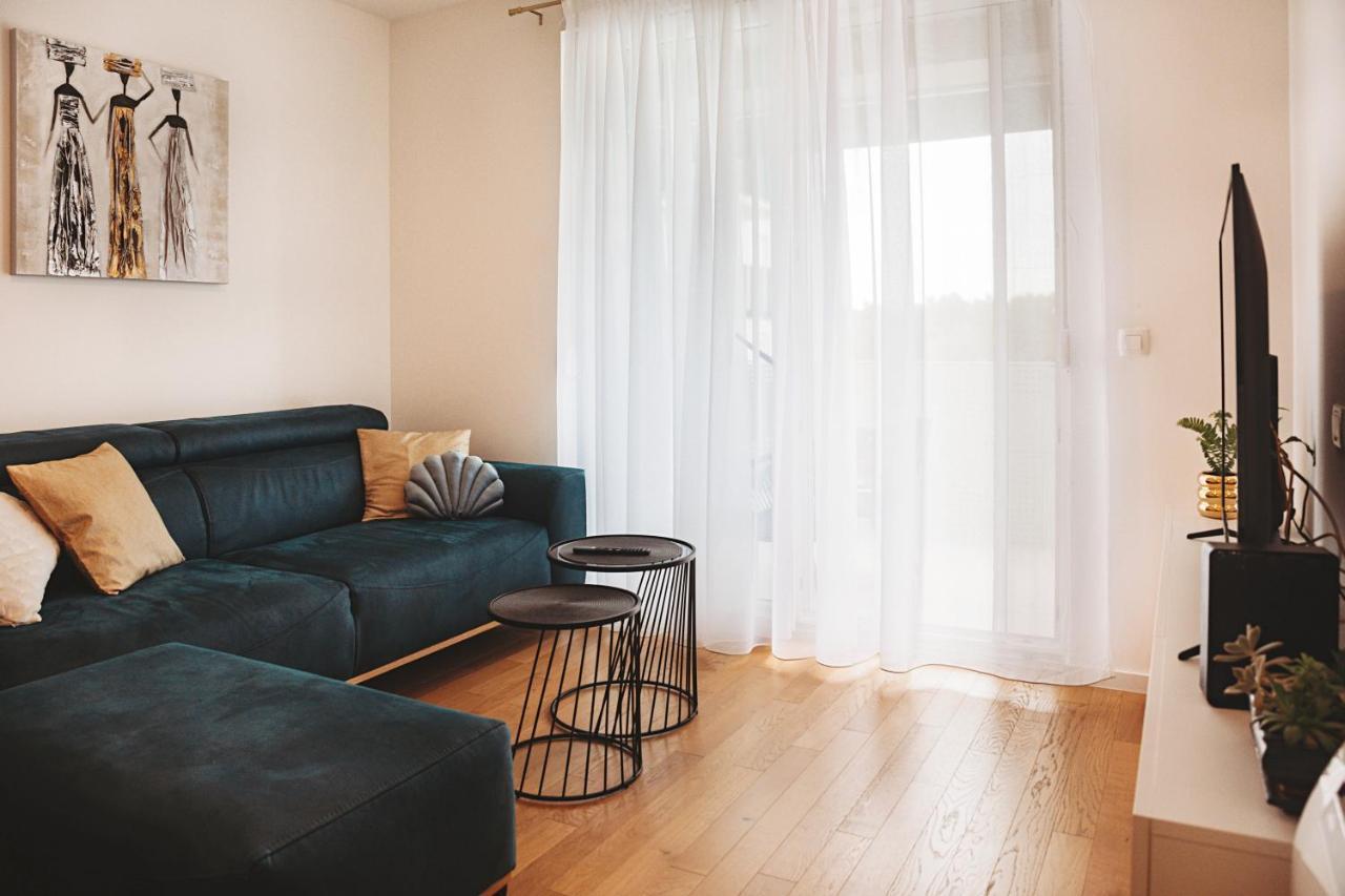 Appartamento Apartman Martina Zara Esterno foto