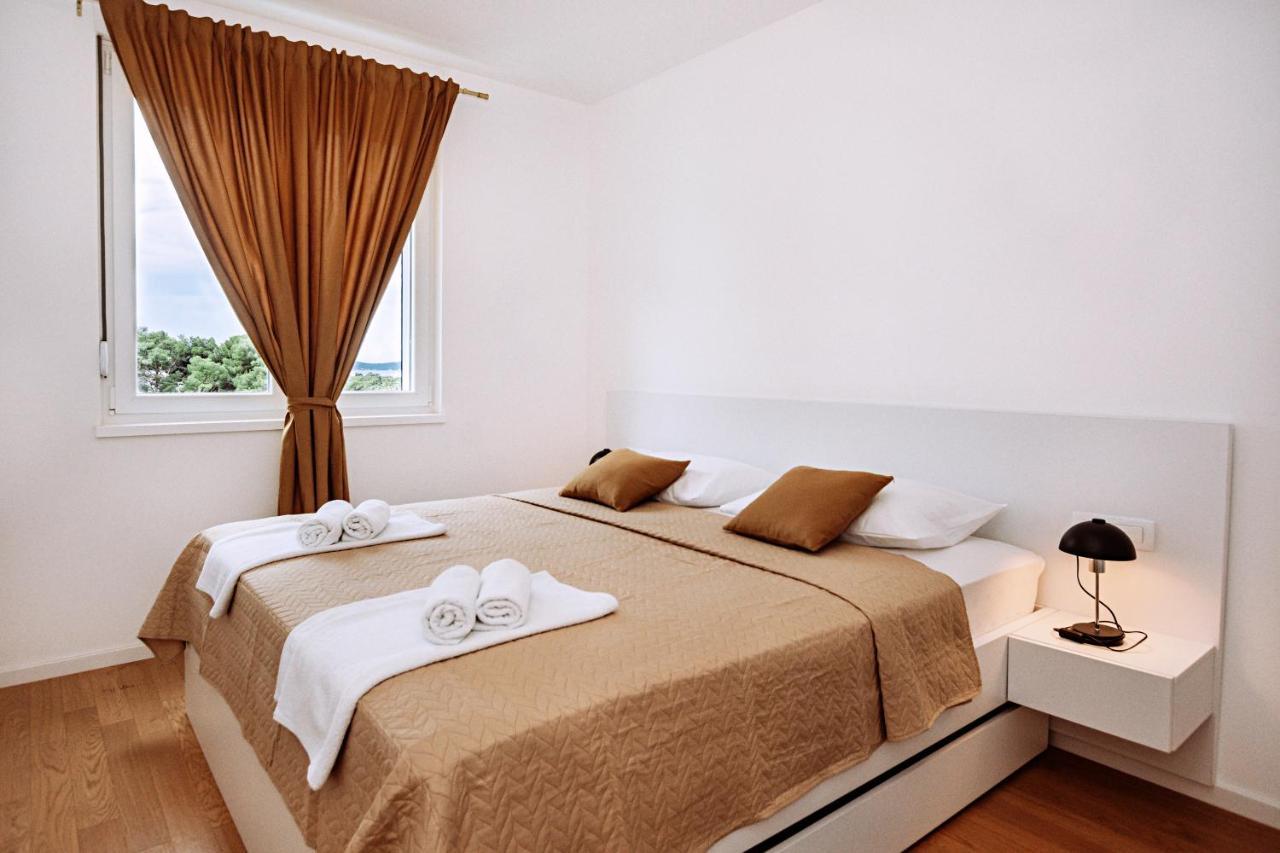 Appartamento Apartman Martina Zara Esterno foto