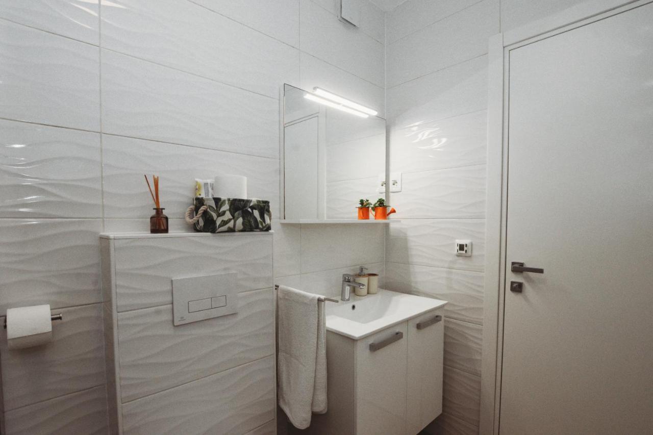 Appartamento Apartman Martina Zara Esterno foto