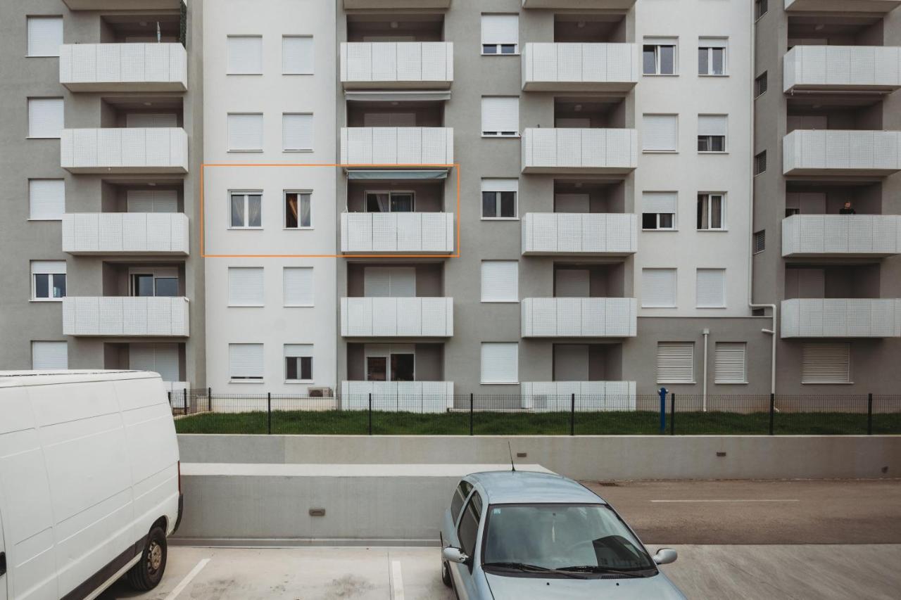 Appartamento Apartman Martina Zara Esterno foto